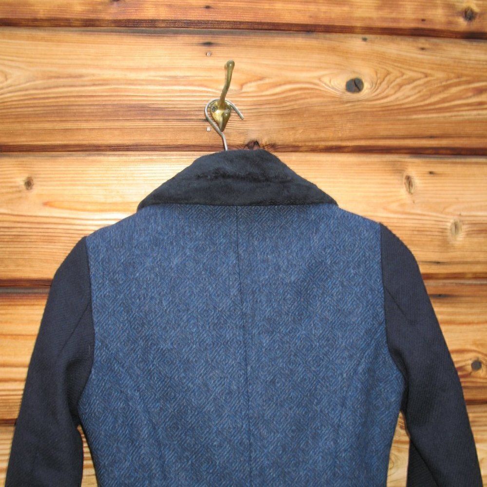 Jack Murphy Wool Jacket - Picture 9 of 12